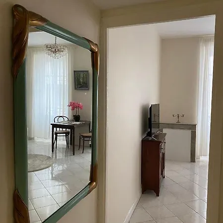 Apartment Centre 2 Pieces Volumineux *